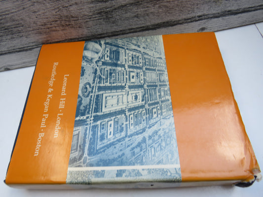 New Towns Their Origins, Achievements and Progress By Frederic J. Osborn and Arnold Whittick 1977