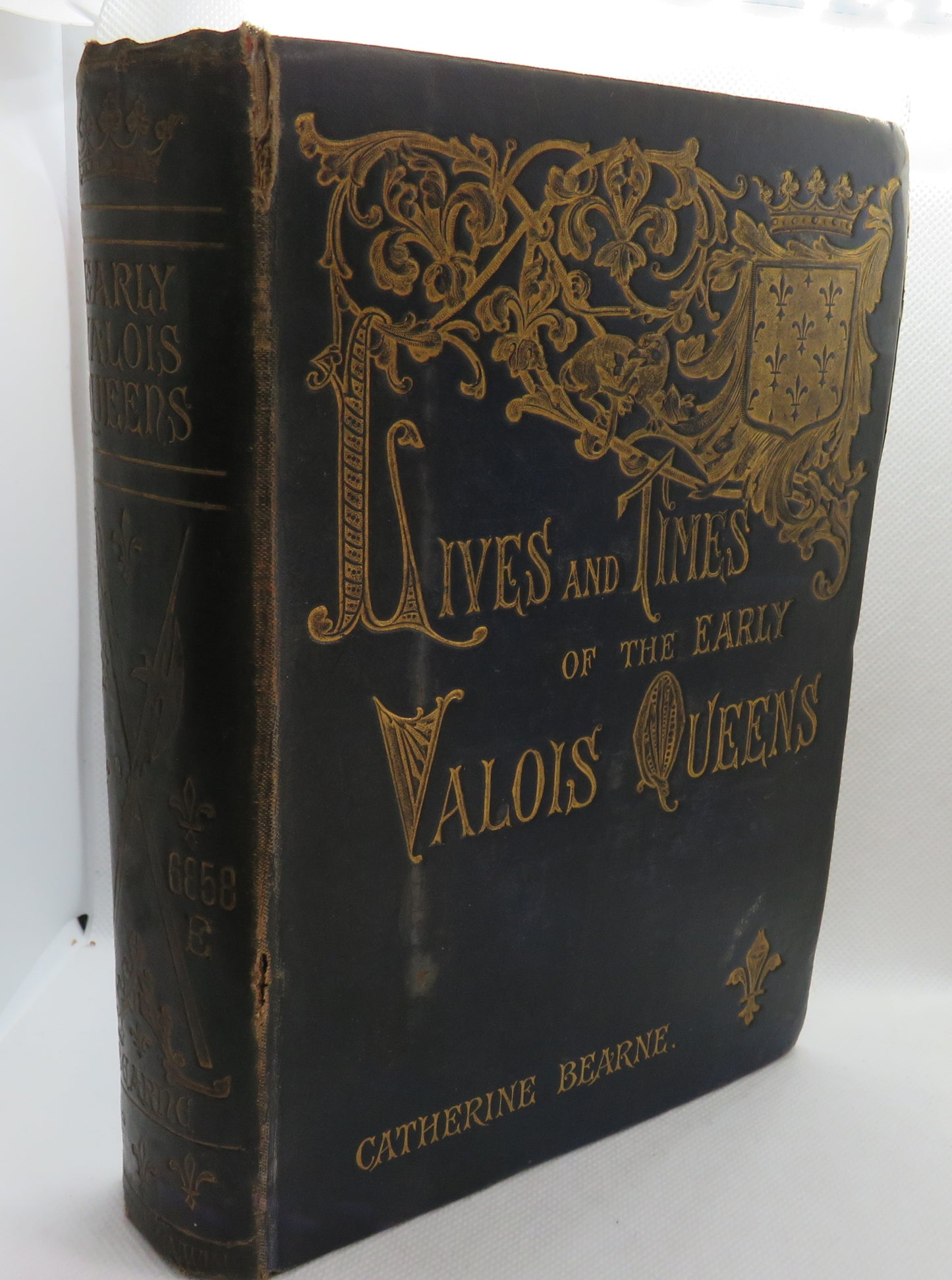Lives and Times of the Early Valois Queens By Catherine Bearne 1899