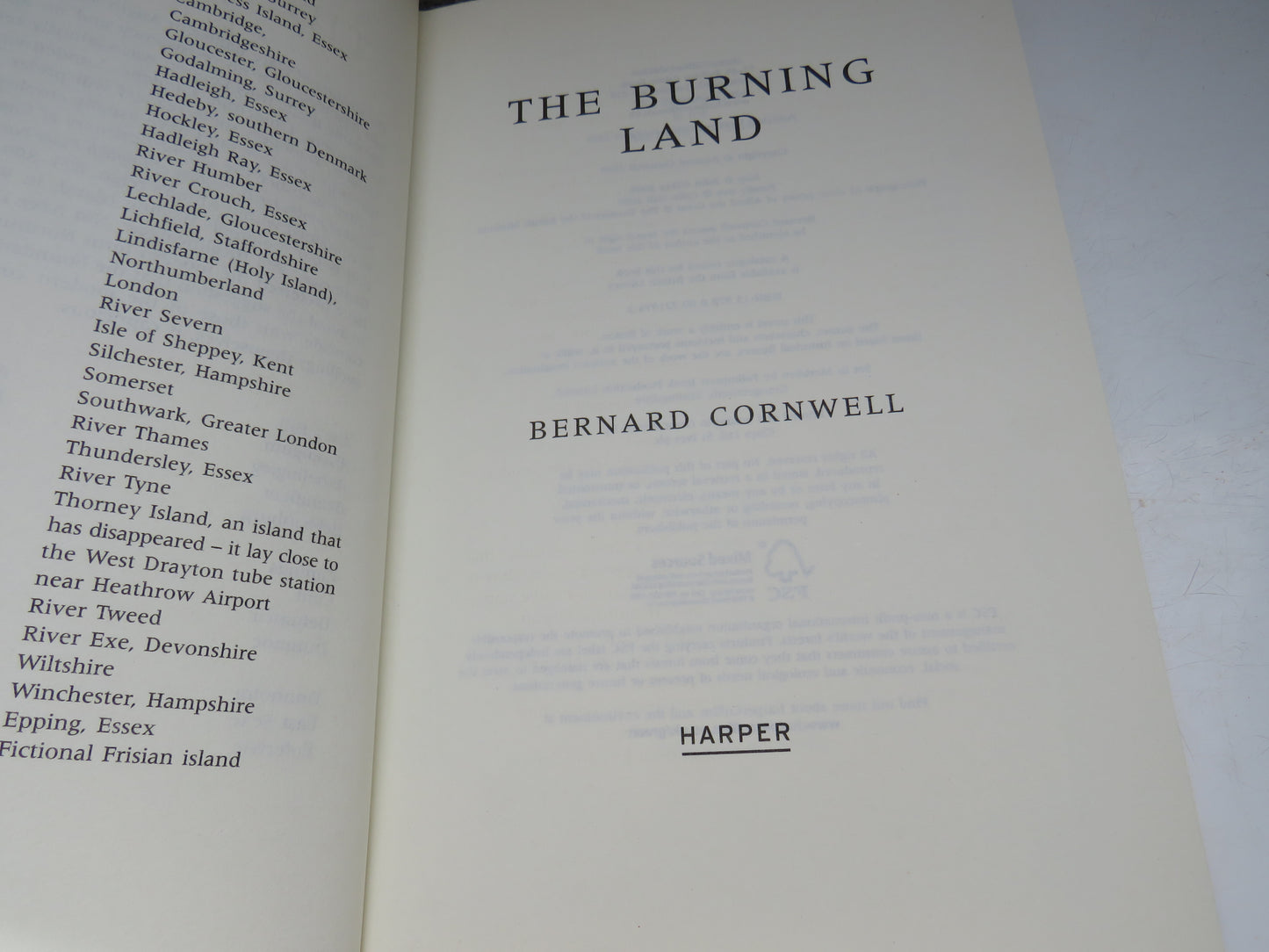 The Burning Land By Bernard Cornwell 2009