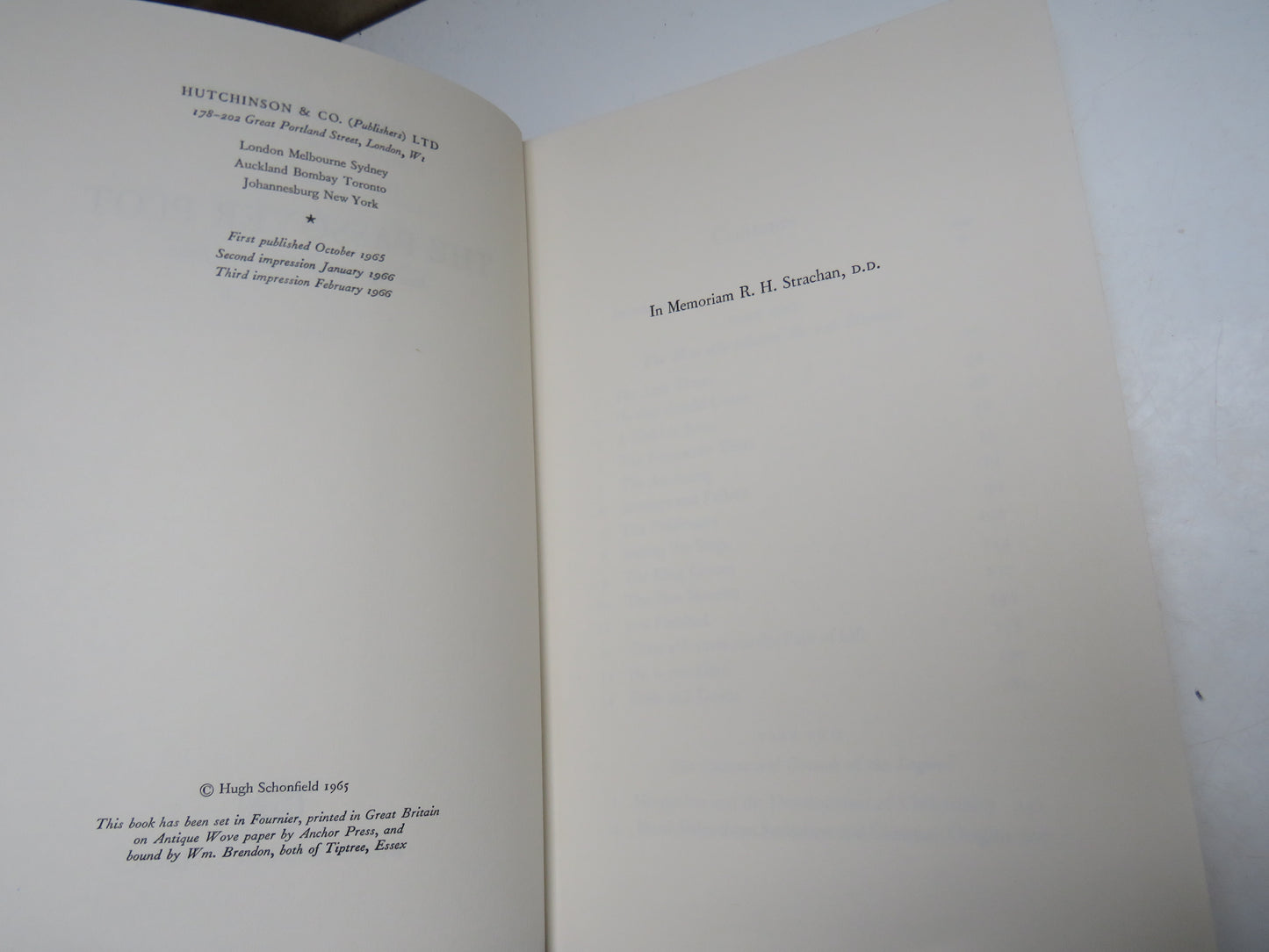 The Passover Plot New Light On The History of Jesus By Hugh J. Schonfield 1966