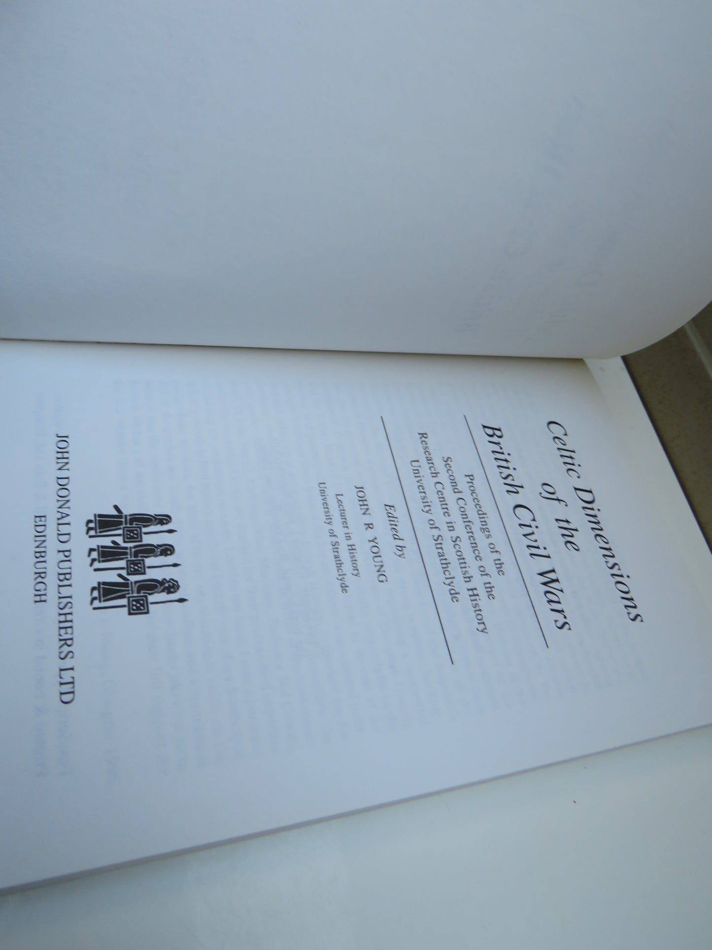 Book of 'celtic dimensions of the british civil wars edited by john r young 1997'