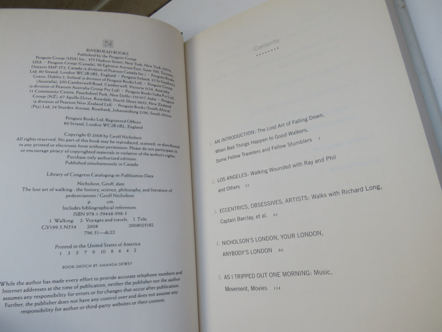 The Lost Art of Walking, The History, Science, Philosophy, and Literature of Pedestrianism, by Geoff Nicholson, 2008