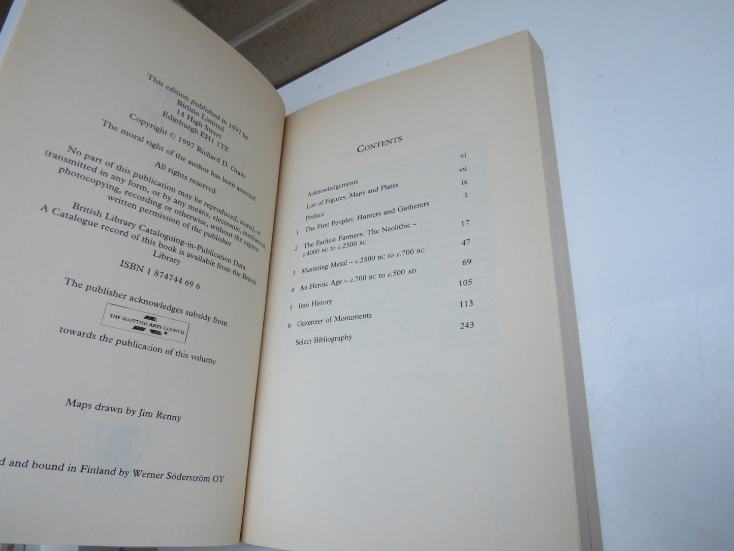 Scottish Prehistory by Richard Oram, 1997
