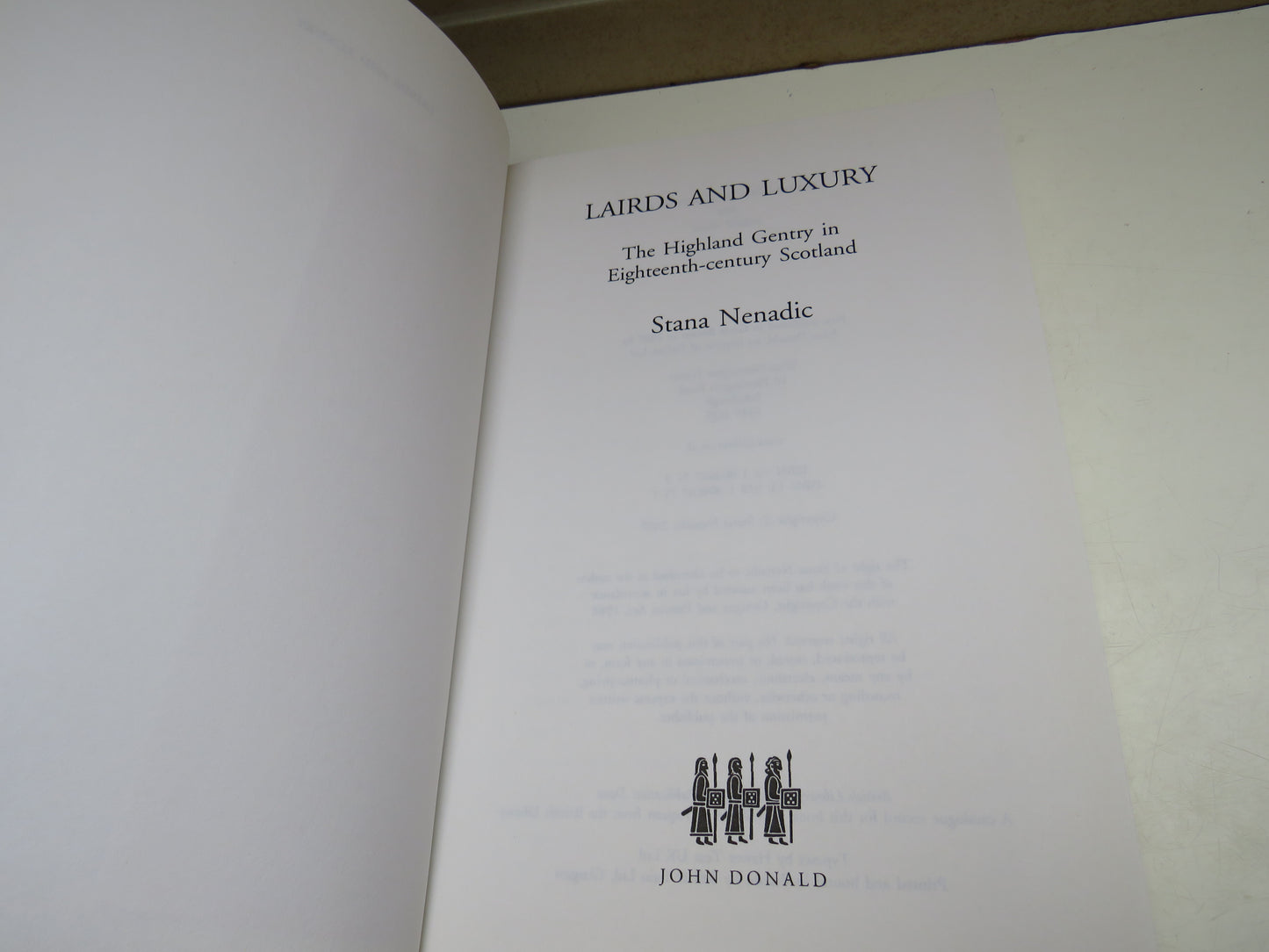 Lairds and Luxury The Highland Gentry In Eighteenth-Century Scotland By Stana Nenadic 2007