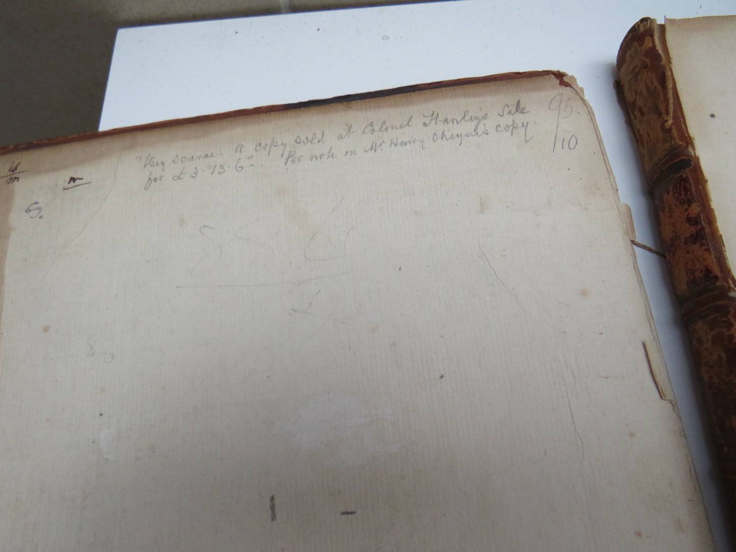 Relation d'un voyage dans la mer du Nord, aux côtes d'Islande, du Groenland, de Ferro, de Schettland, des Orcades & de Norwége; fait en 1767 & 1768 Par M. De Kerguelen Tremarec 1772
