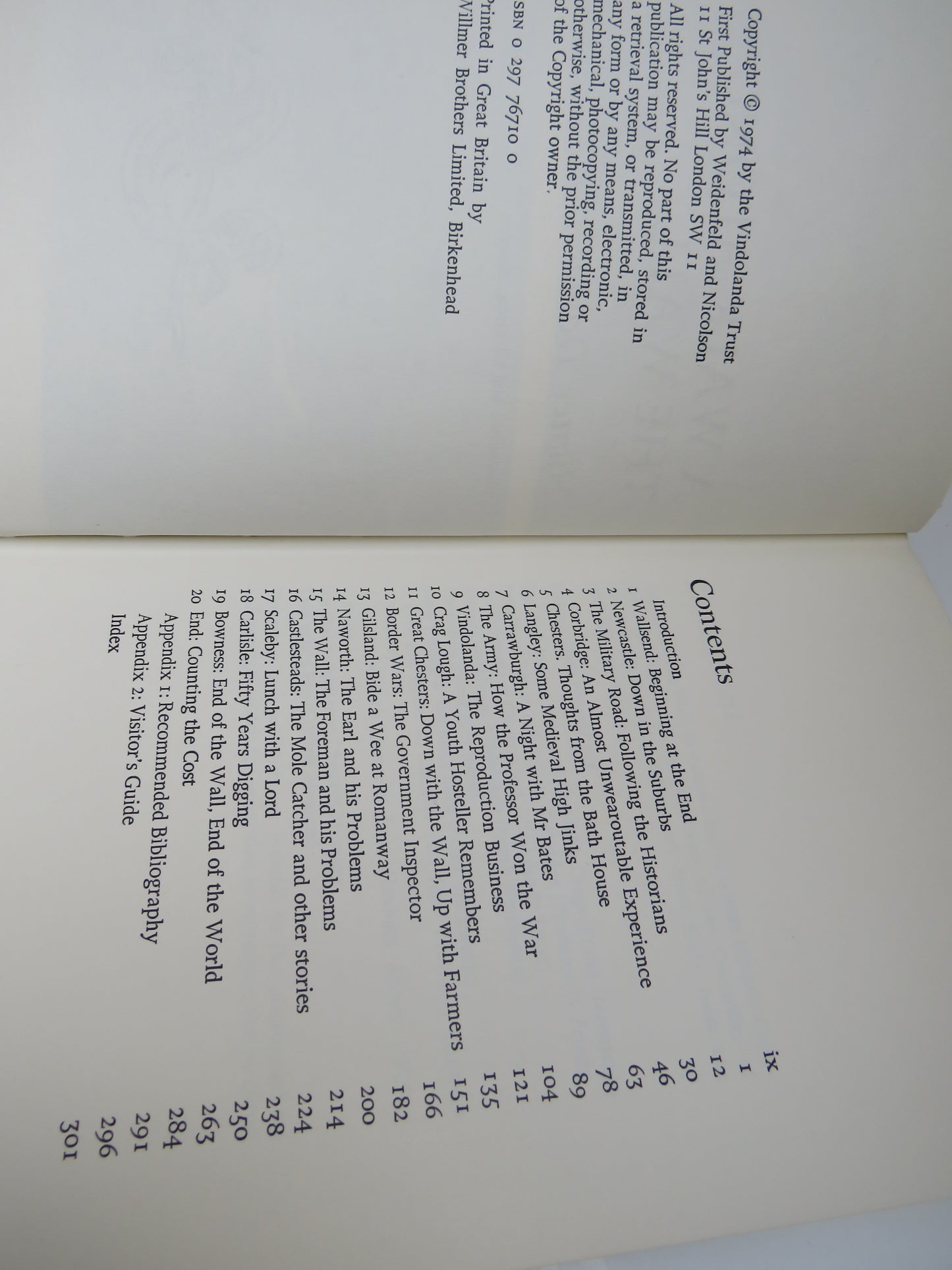 A Walk Along The Wall By Hunter Davies 1974