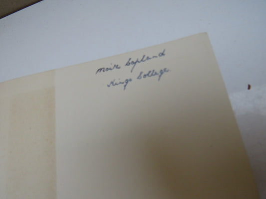 The Seventeenth Century Background Studies In The Thought of the Age In Relation To Poetry and Religion By Basil Willey 1953