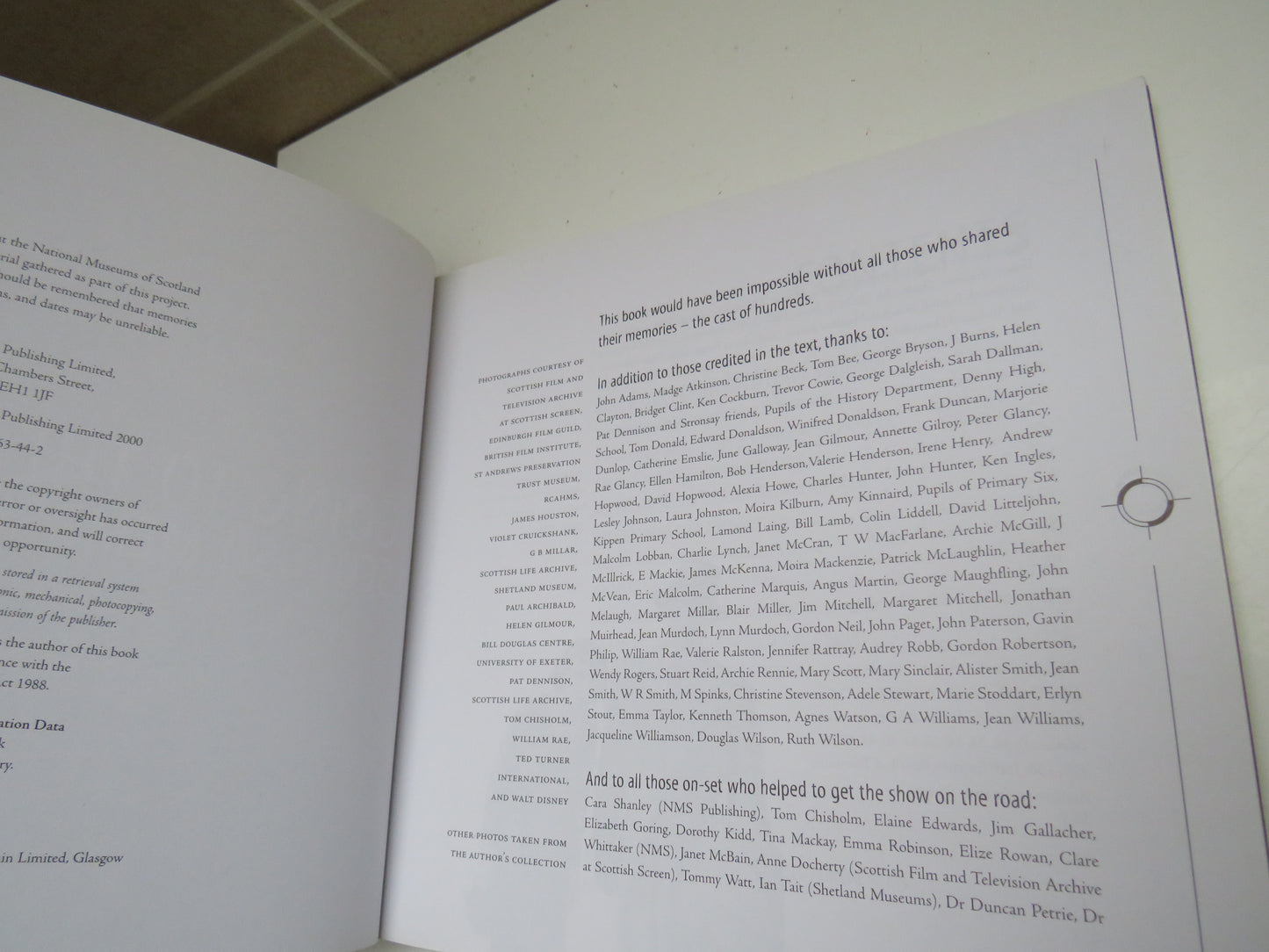 Going To The Pictures, Scottish Memories of Cinema by Andrew Martin, 2000
