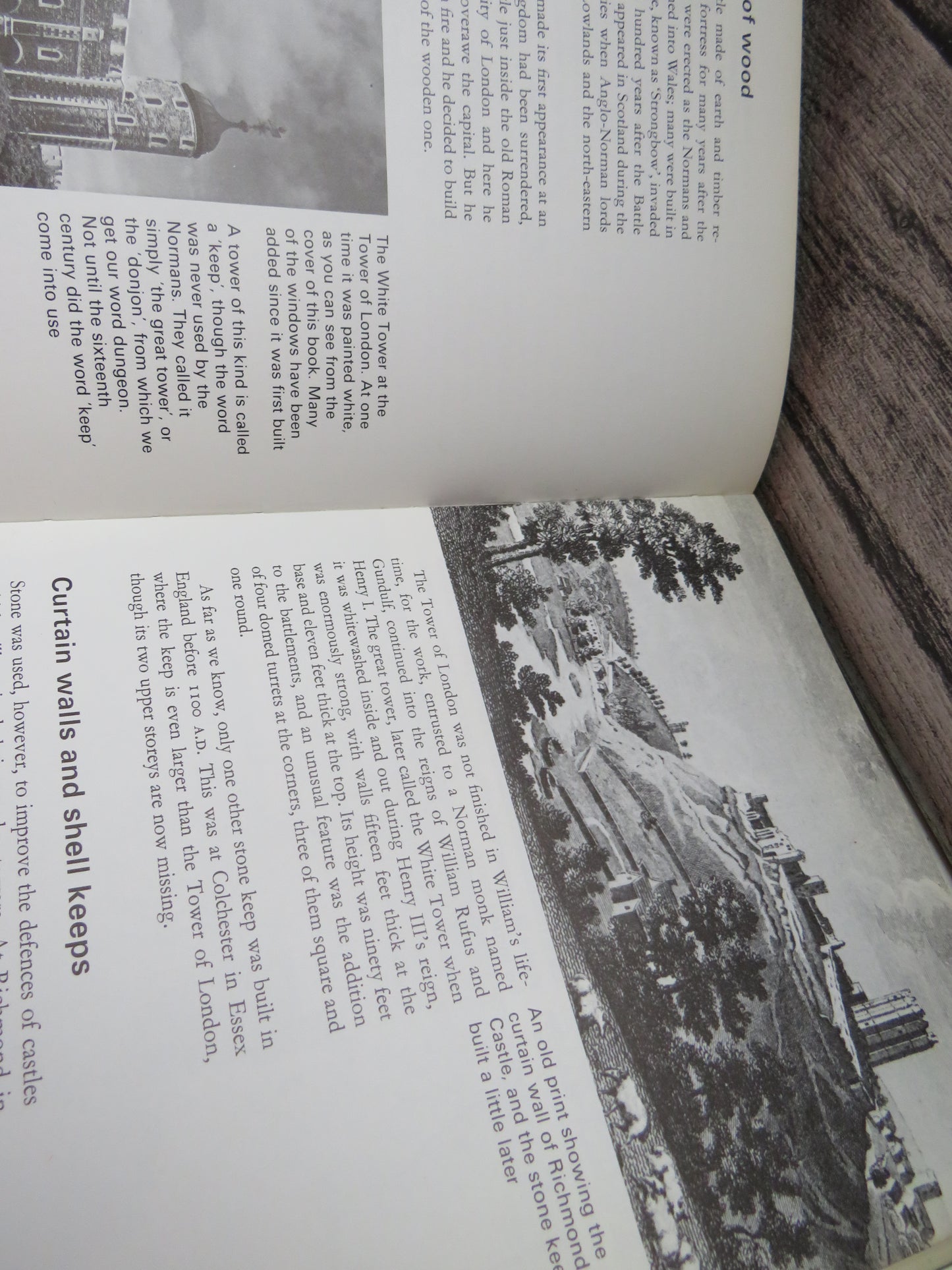 Castles By R J Unstead 1970