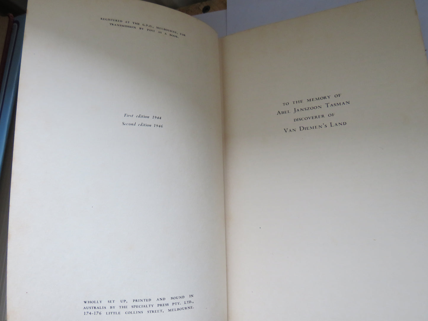 Isle of Mountains Roaming Through Tasmania By Charles Barrett 1946