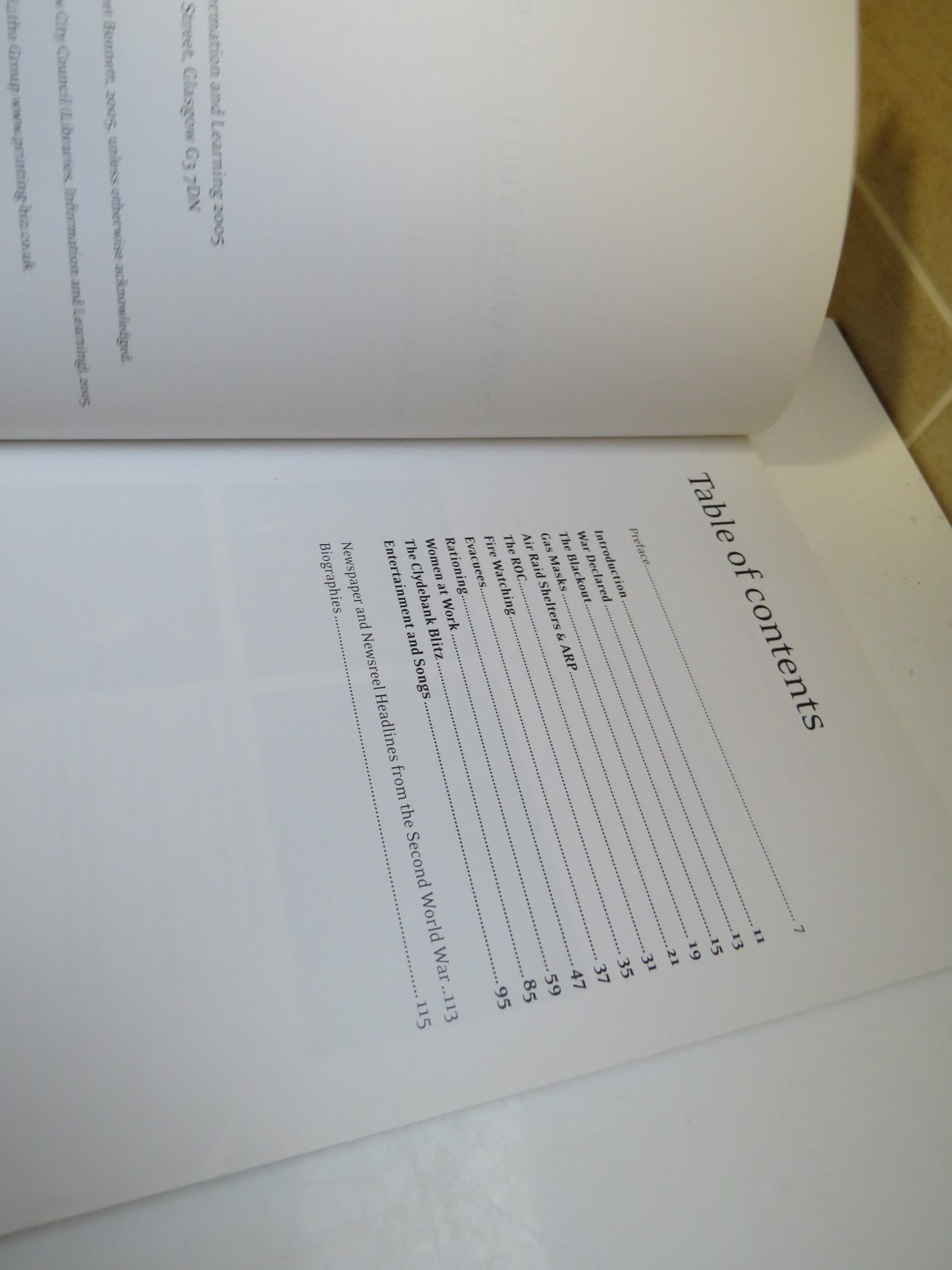 "See, When You Look Back..." Clydeside Reminiscences of the Home Front, 1939-45 by Margaret Bennett, Signed