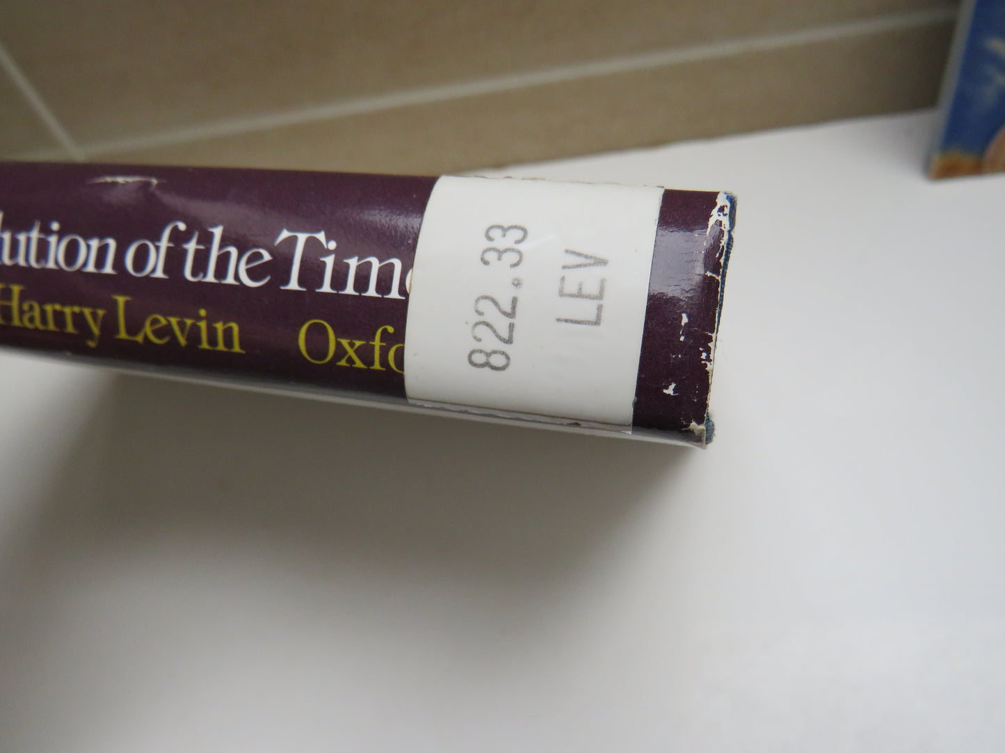 Shakespeare and The Revolution of the Times Perspectives and Commentaries By Harry Levin 1976
