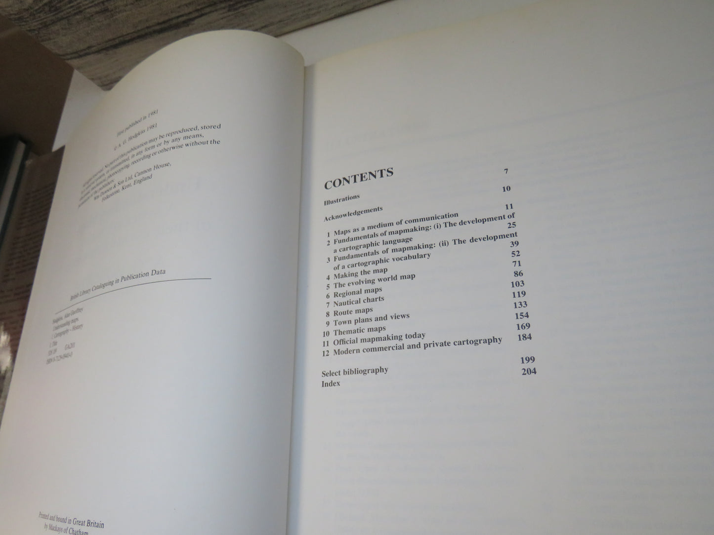 Understanding Maps, A systematic history of their use and development by Alan Hodgkiss, 1981