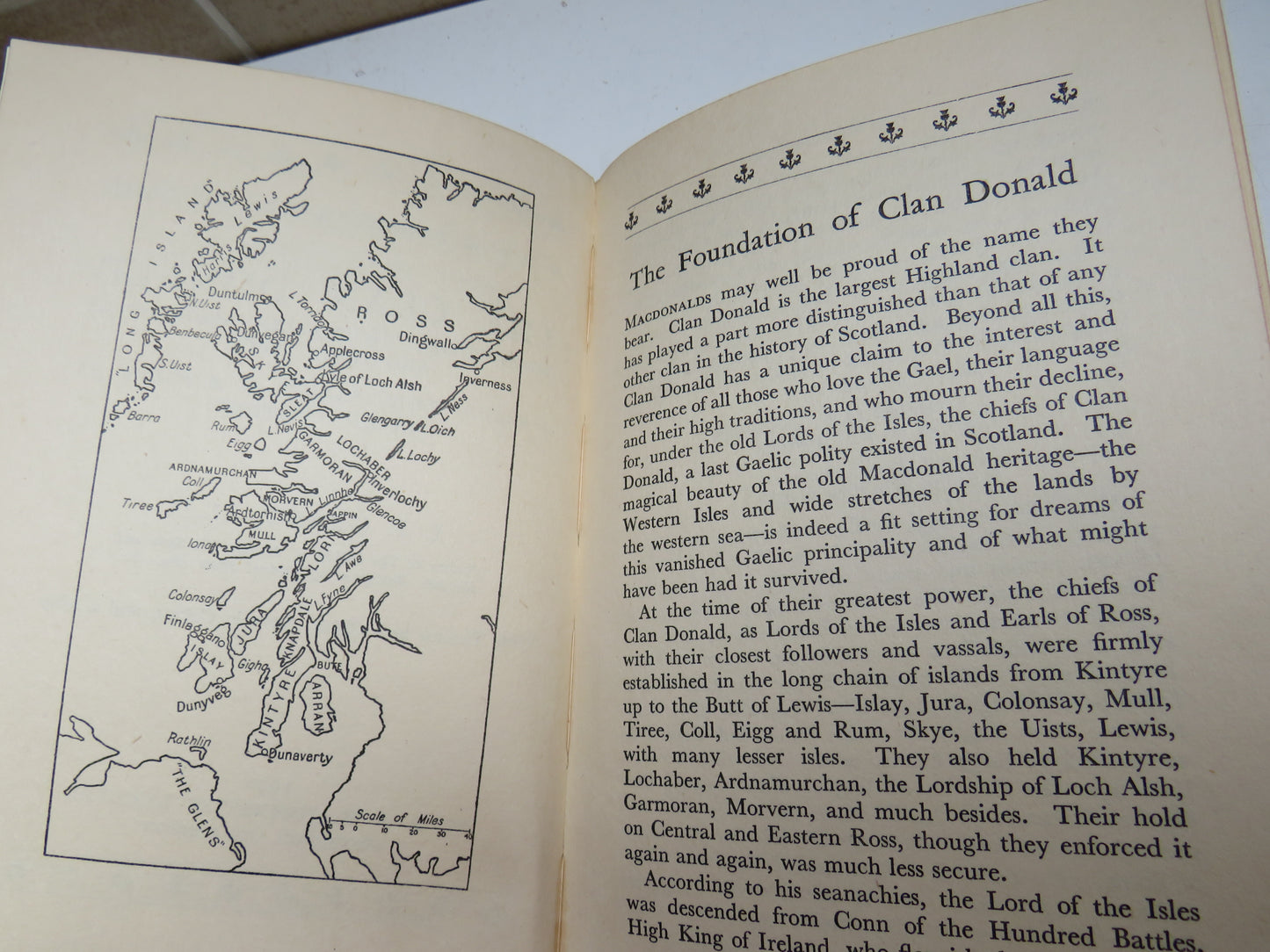 The Clan Donald (MacDonalds, MacDonells, Macalisters and their Septs) By I. F. Grant 1952