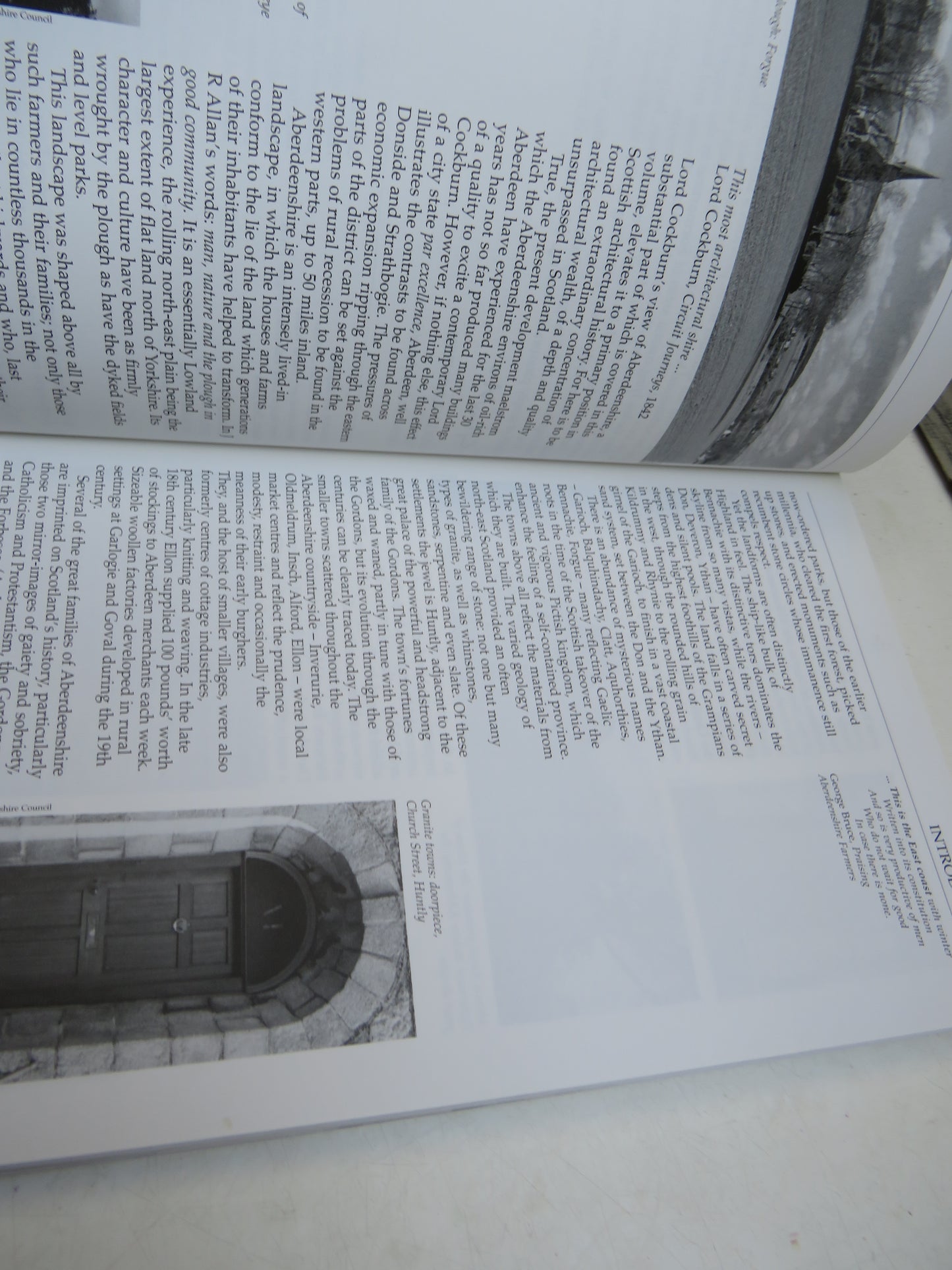 Aberdeenshire Donside and Strathbogie An Illustrated Architectural Guide By Ian Shepherd 2006