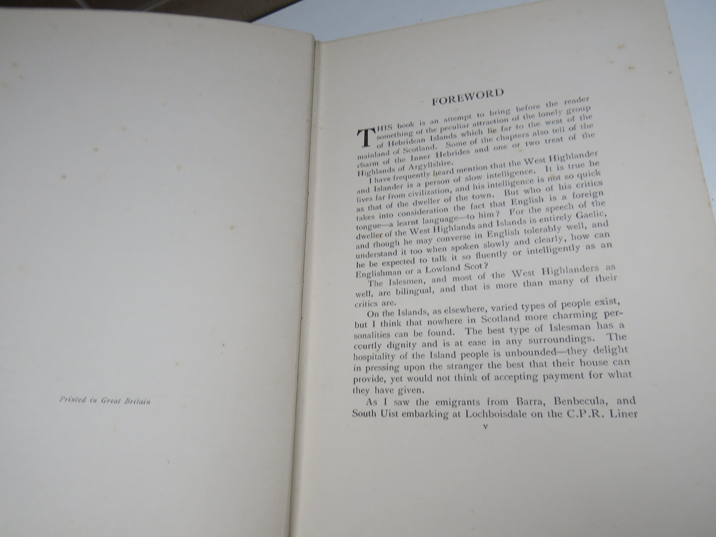 Hebridean Memories By Seton Gordon With Photogravure Frontispiece and Ninety-Six Illustrations 1923