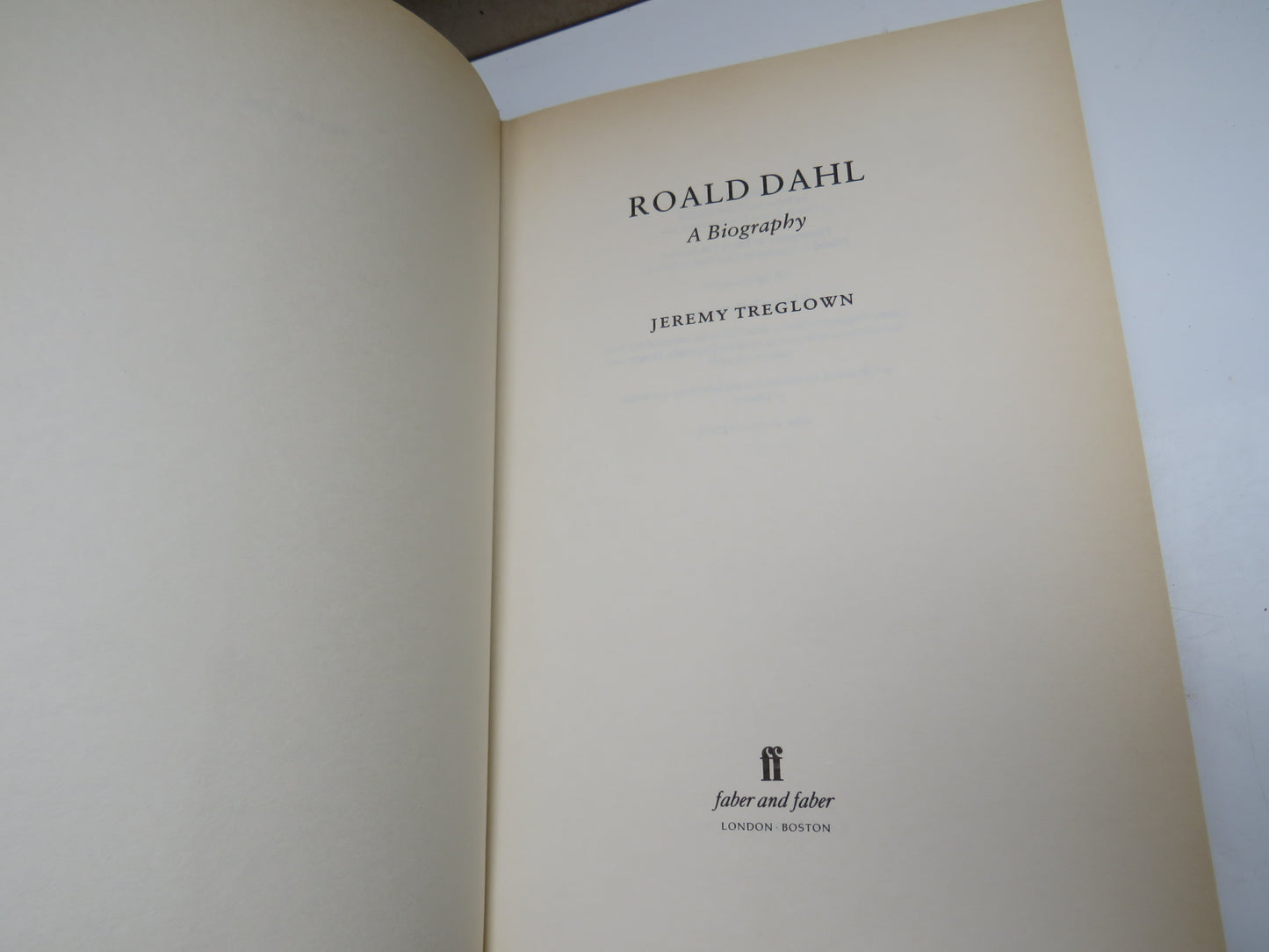 Roald Dahl A Biography By Jeremy Treglown 1994