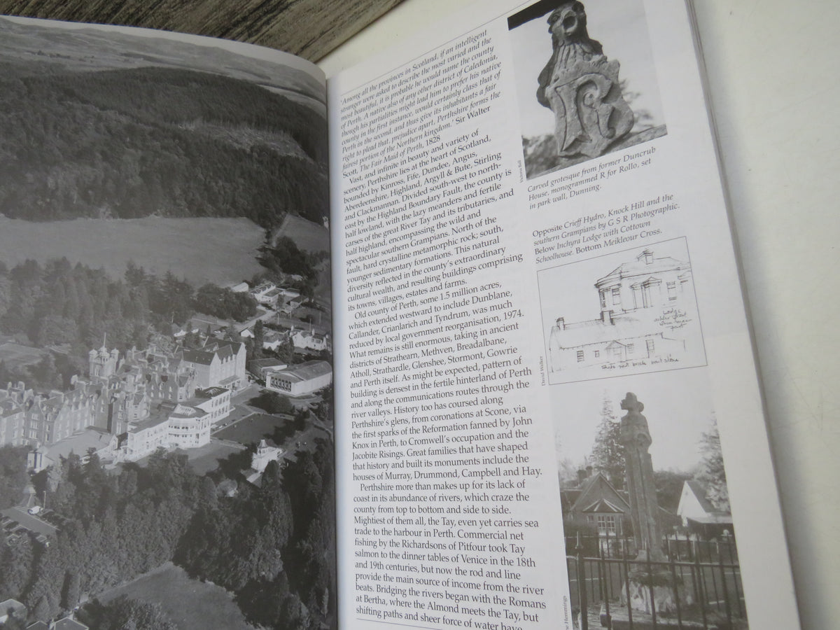 Perth & Kinross An Illustrated Architectural Guide By Nick Haynes 2000