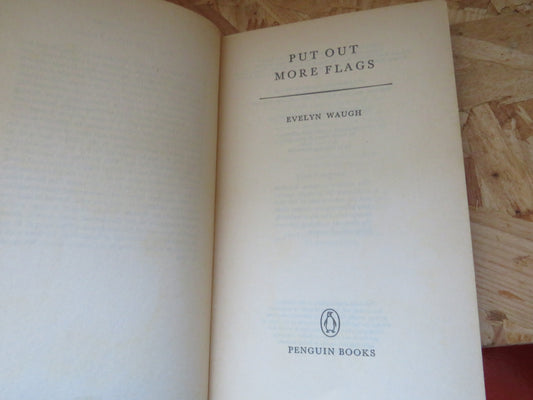 Put Out More Flags By Evelyn Waugh Penguin Books 1976