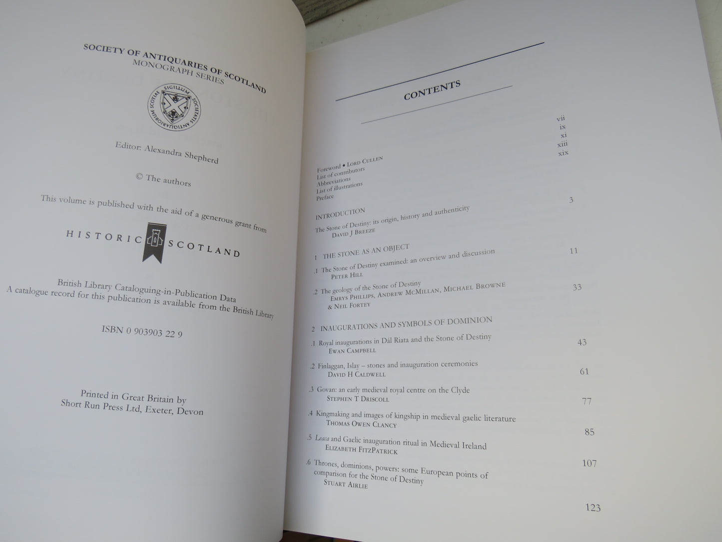 The Stone of Destiny Artefact and Icon Edited by Richard Welander, David J Breeze & Thomas Owen Clancy 2003