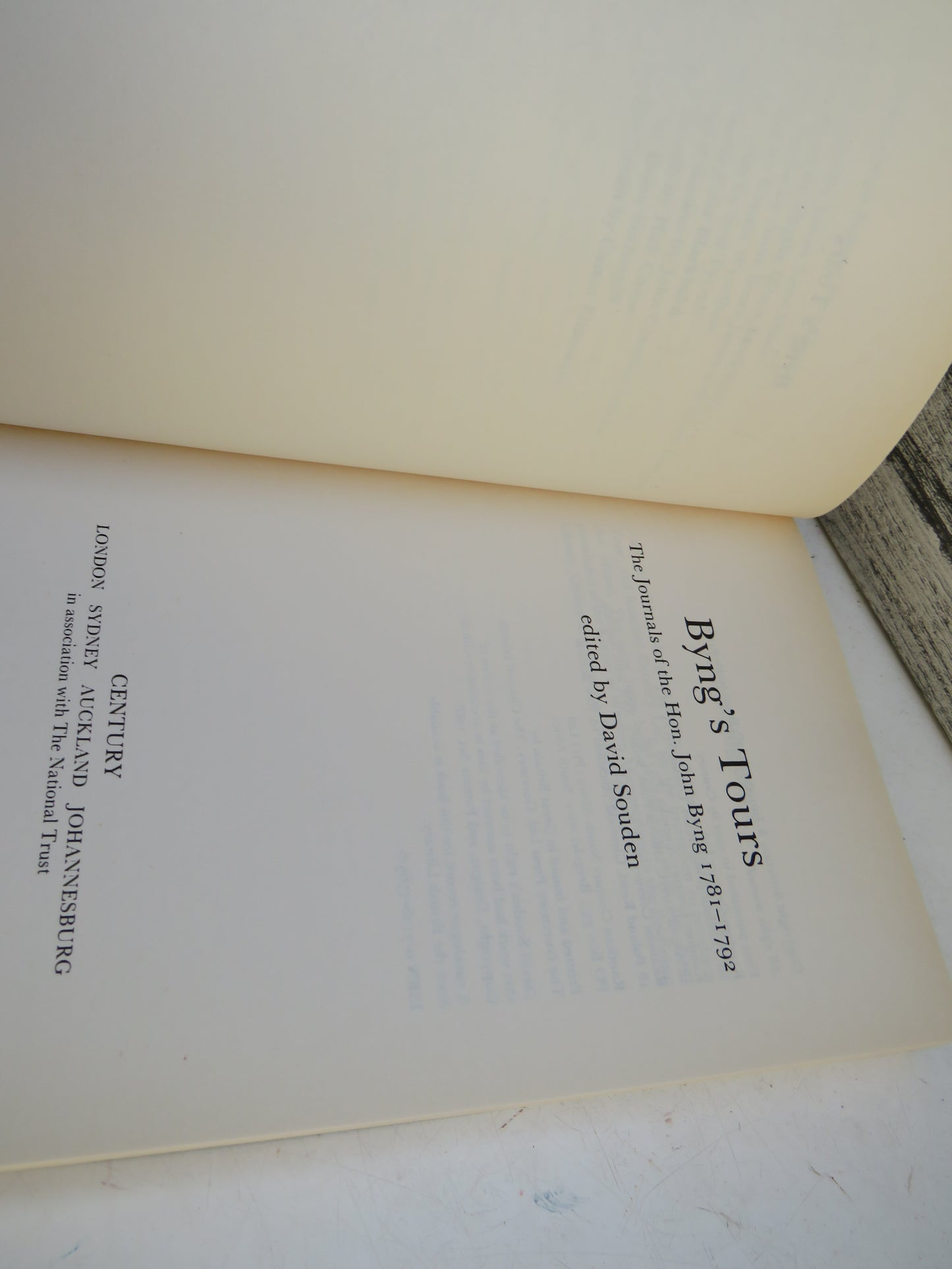 Byng's Tours The Journals of the Hon. John Byng 1781-1792 Edited By David Souden 1991