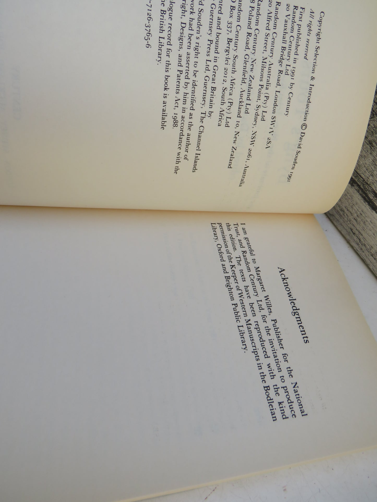 Byng's Tours The Journals of the Hon. John Byng 1781-1792 Edited By David Souden 1991