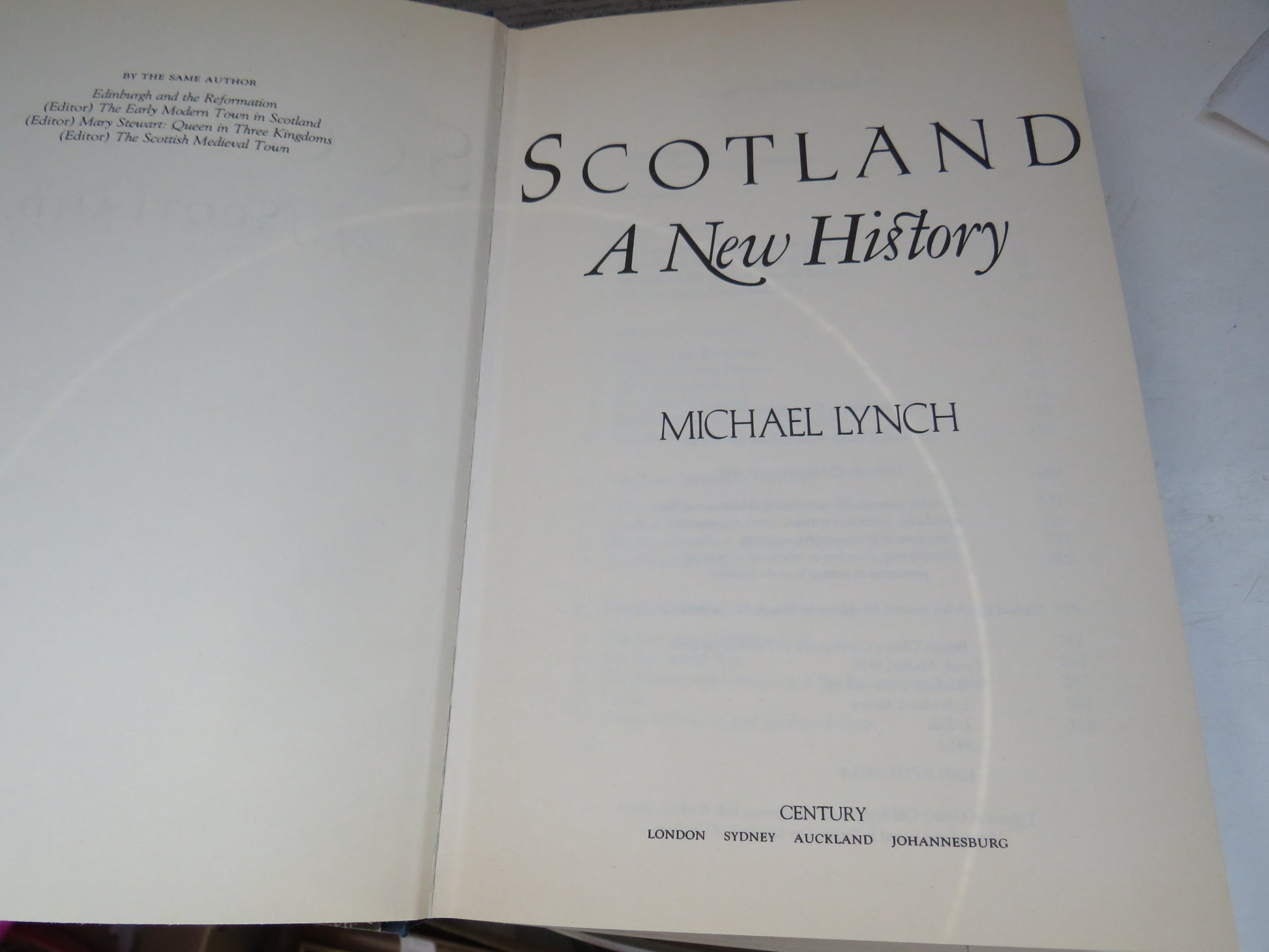 Scotland A New History By Michael Lynch 1991, book image 3