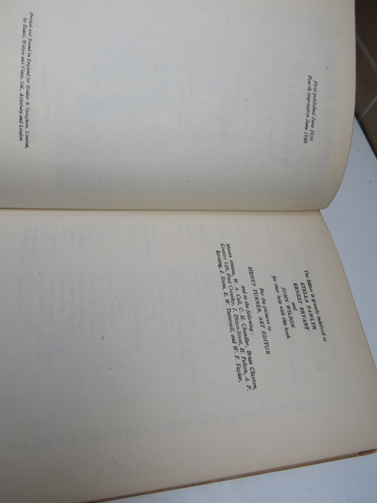 The King's England Berkshire Alfred's Own Country Edited By Arthur Mee 1949