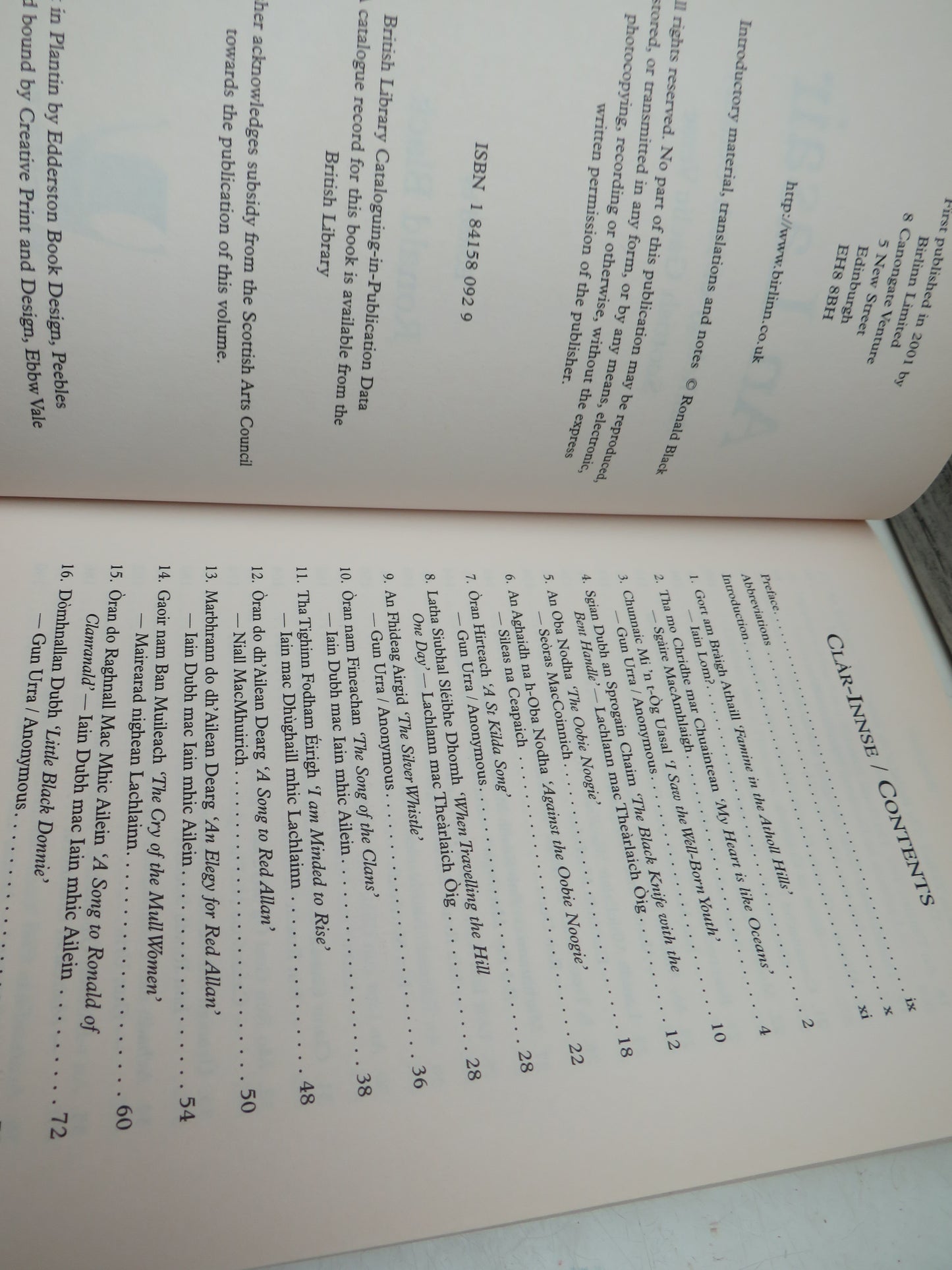 An Lasair Anthology of 18th Century Scottish Gaelic Verse Edited by Ronald Black 2001, book image 5