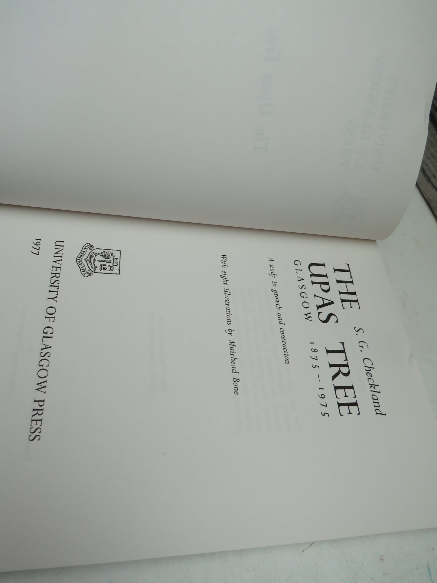 The Upas Tree Glasgow 1875-1975 A Study In Growth and Contraction By S.G. Checkland 1977, book image 6