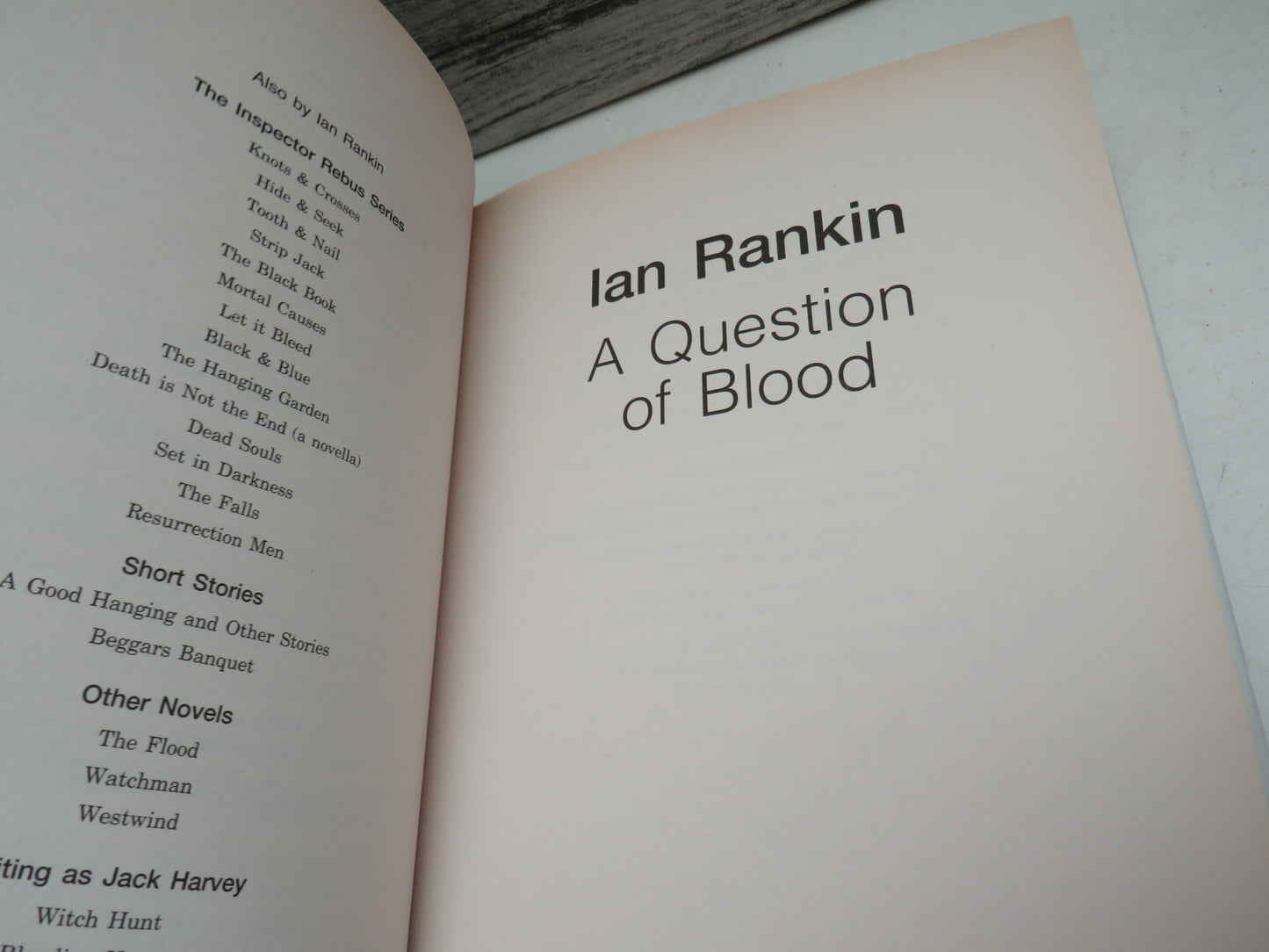 A Question of Blood By Ian Rankin 2003, book image 3
