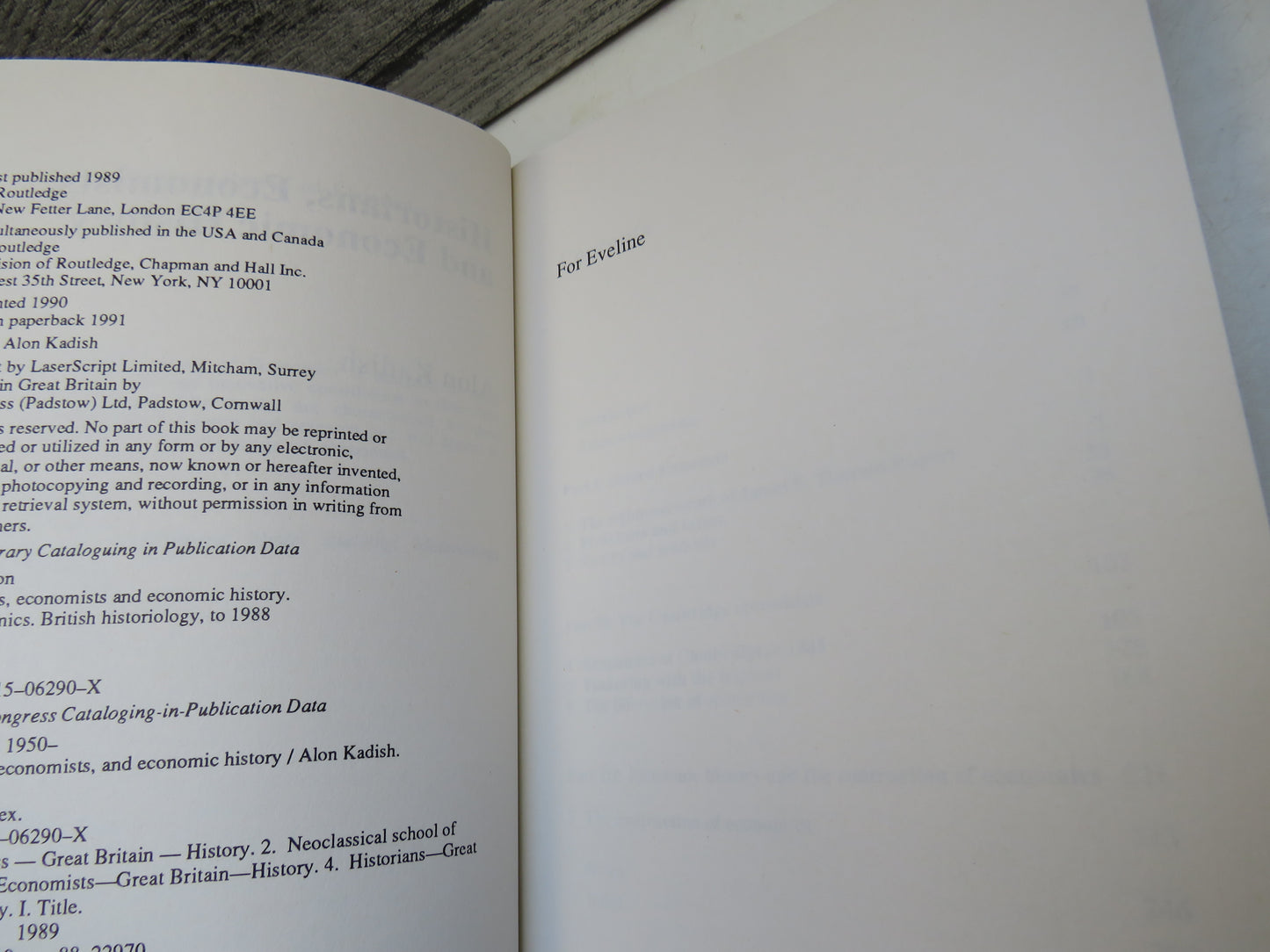 Historians, Economists, and Economic History By Alon Kadish 1991