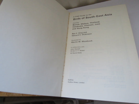 Vintage Book of 'a field guide to the birds of south east asia by ben king martin woodcock e c dickinson 1984'
