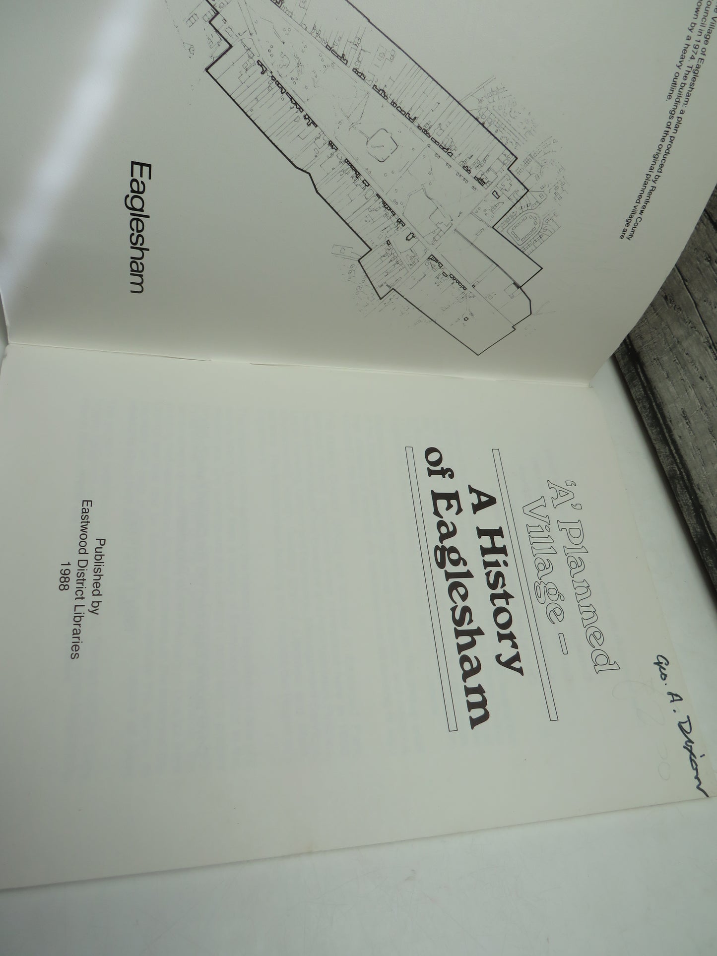 'A' Planned Village A History of Eaglesham 1988