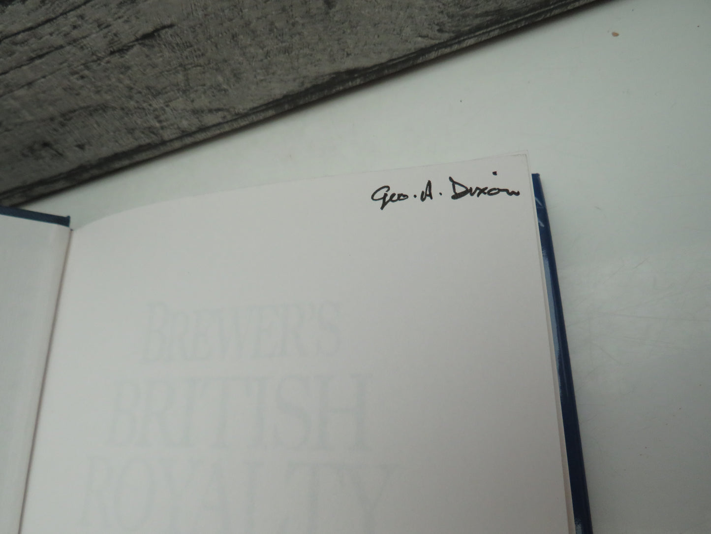 Brewer's British Royalty By David Williamson 1996 A Phrase and Fable Dictionary