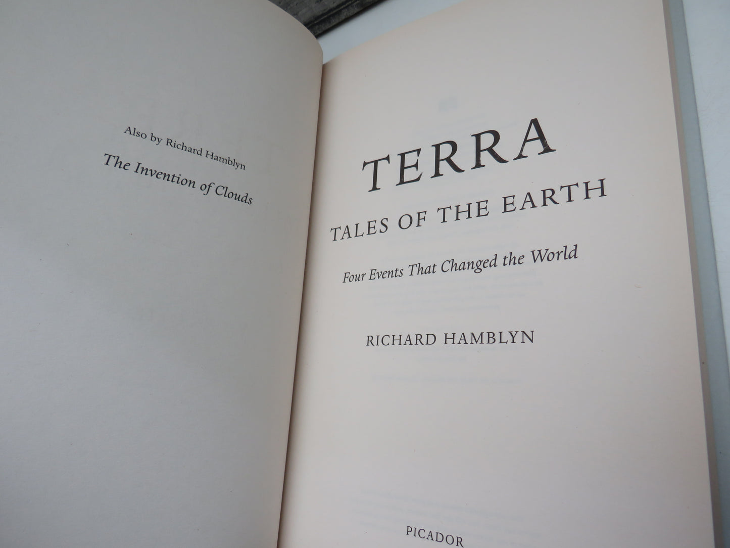 Terra Tales of the Earth Four Events That Changed The World By Richard Hamblyn 2009