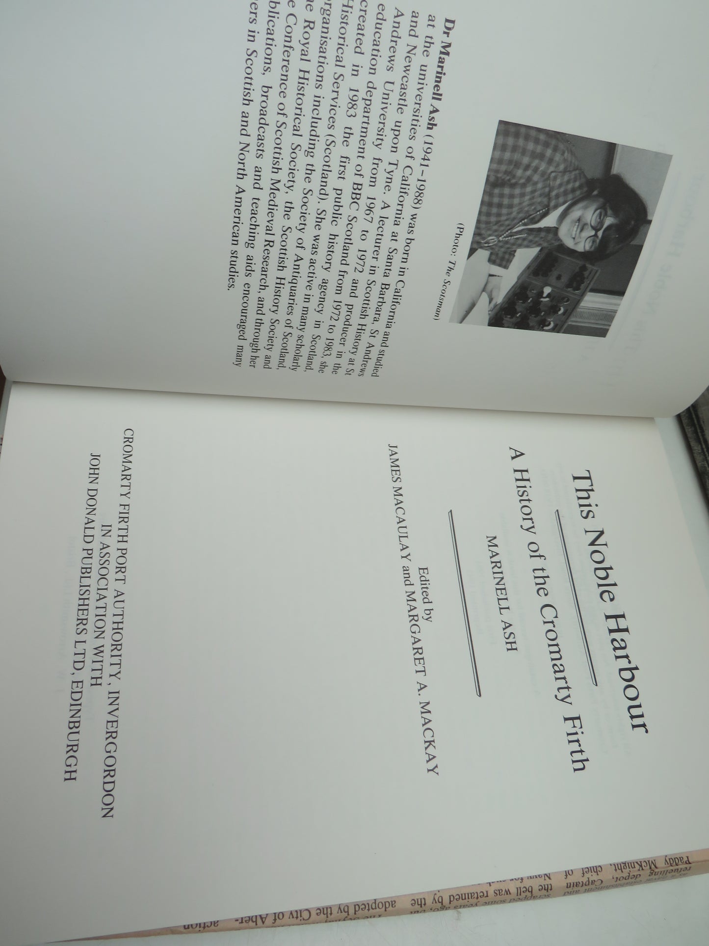 This Noble Harbour A History Of The Cromarty Firth By Marinell Ash 1992