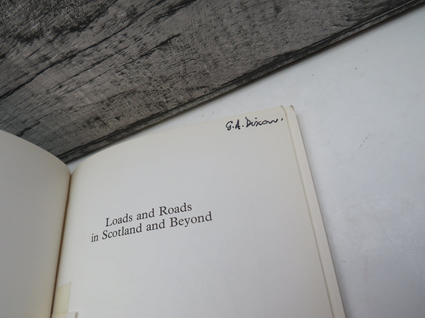 Loads and Roads In Scotland and Beyond Road Transport Over 6000 Years Edited by Alexander Fenton and Geoffrey Stell 1984