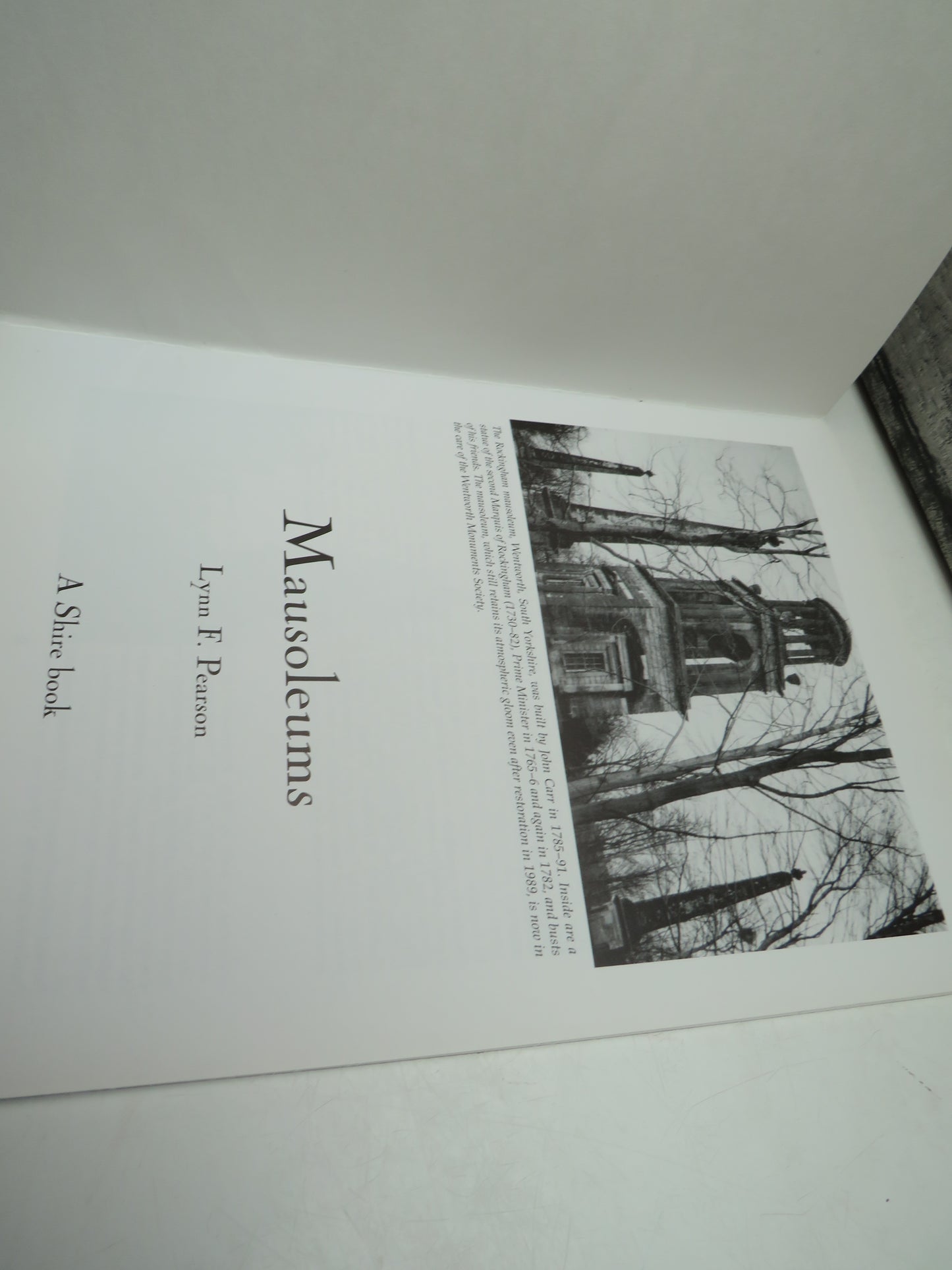Mausoleums By Lynn F. Pearson A Shire Book 2002