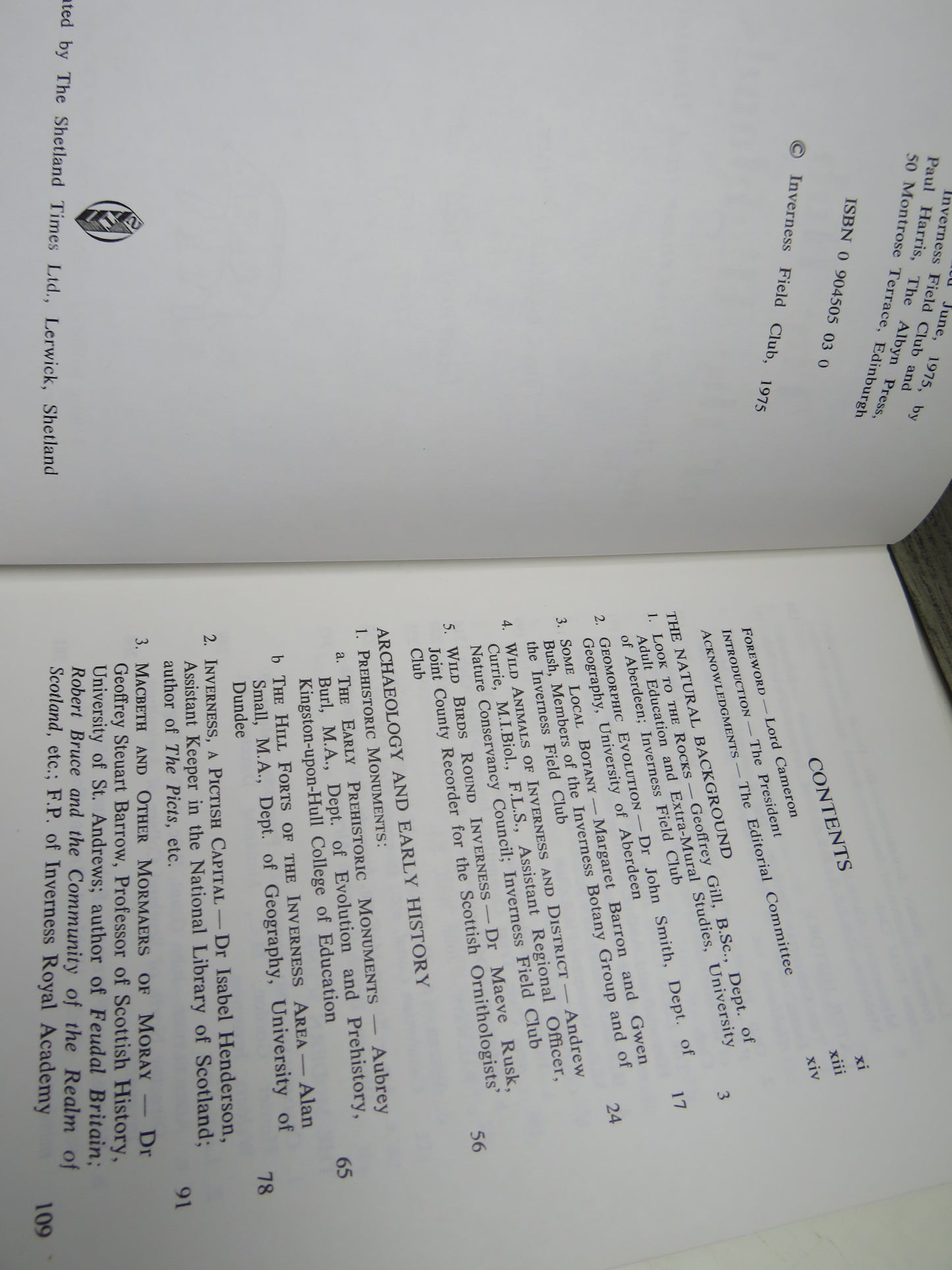 The Hub of the Highlands The Book of Inverness and District The Centenary Volume of Inverness Field Club 1875-1975