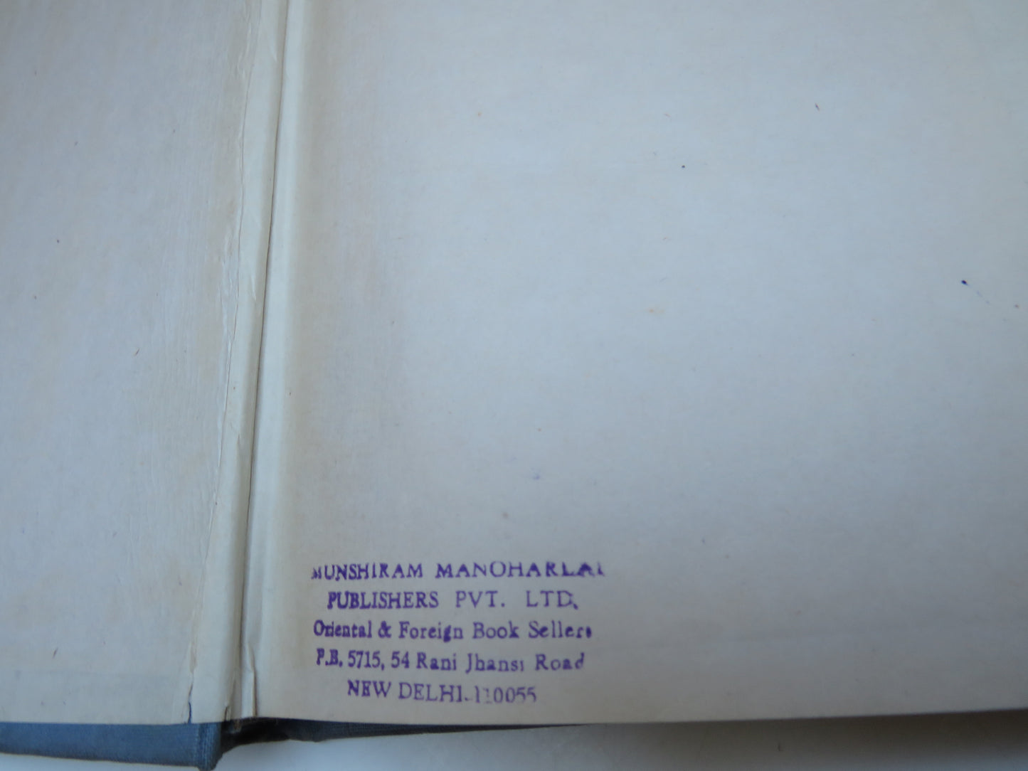 The Early History and Growth of Calcutta By Raja Binaya Krishna Deb 1977