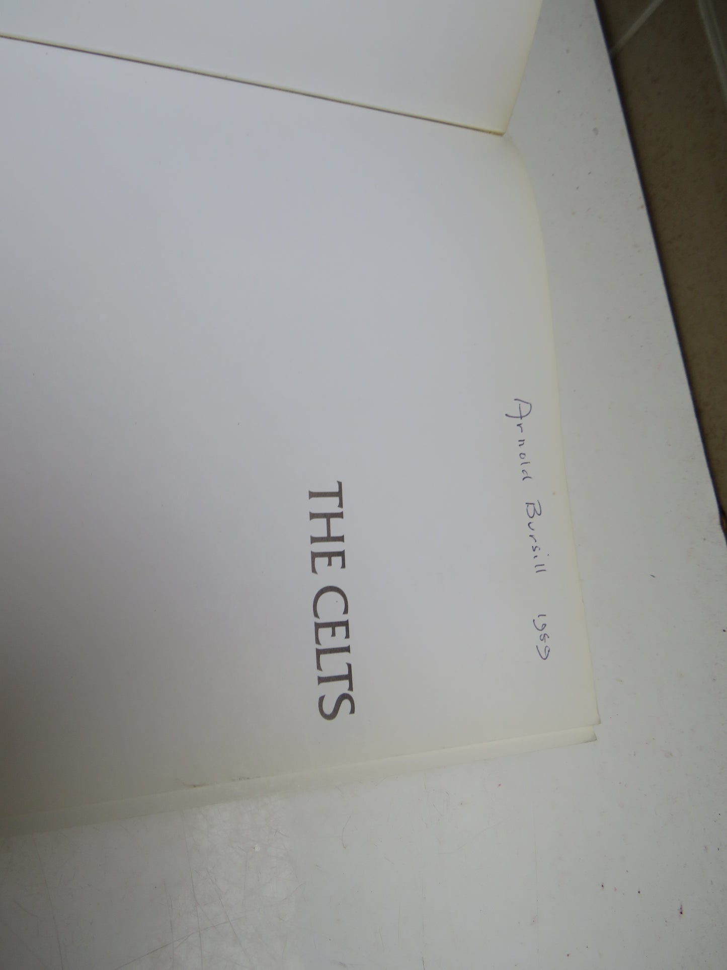 The Celts With 149 Illustrations 12 In Colour By T. G. E. Powell 1989