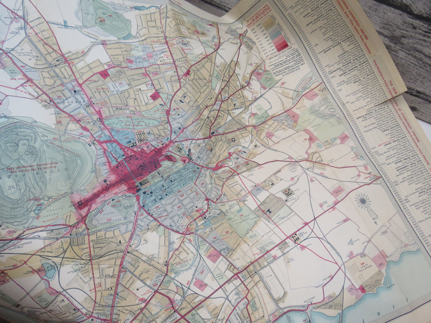 The Early Views and Maps of Edinburgh 1544-1852 With 11 Maps and 21 Illustrations 1919