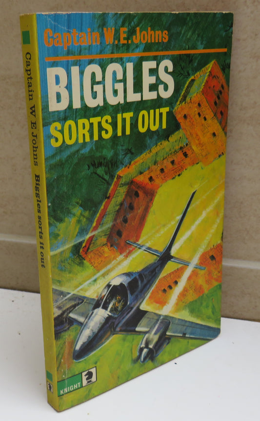 Bigglies' Sorts It Out By Captain W.E. Johns 1970