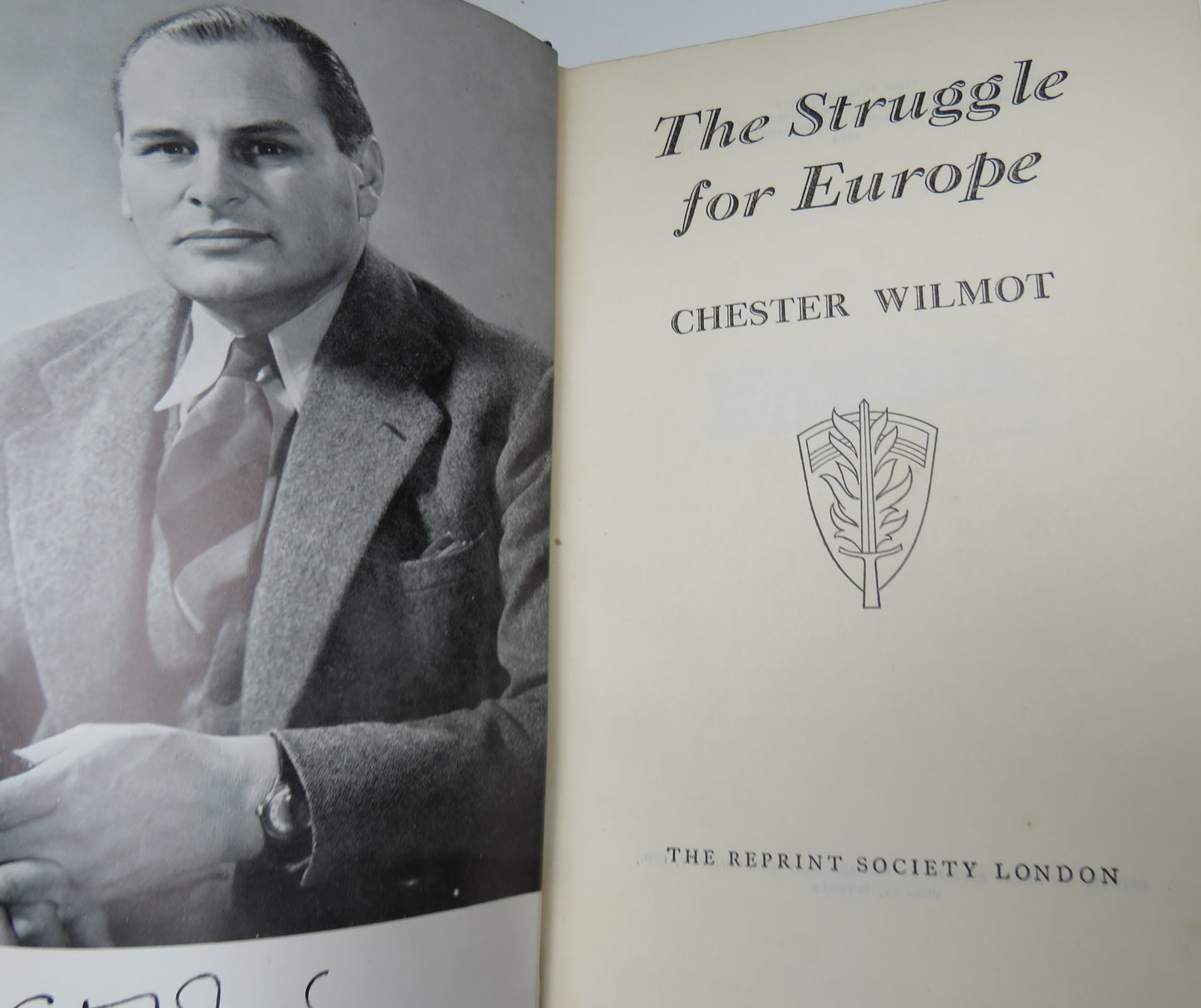 The Struggle For Europe By Chester Wilmont 1954