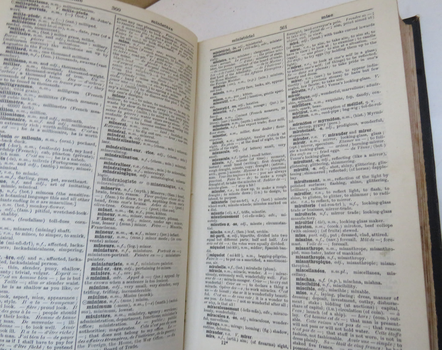 A New French and English Dictionary By James Boielle 1903