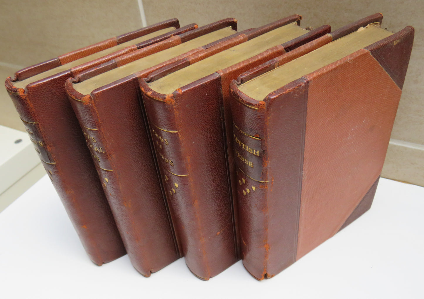 The Caterbury Poets 4 Books - Robert Burns, Scottish Verse, Scott's Poetical