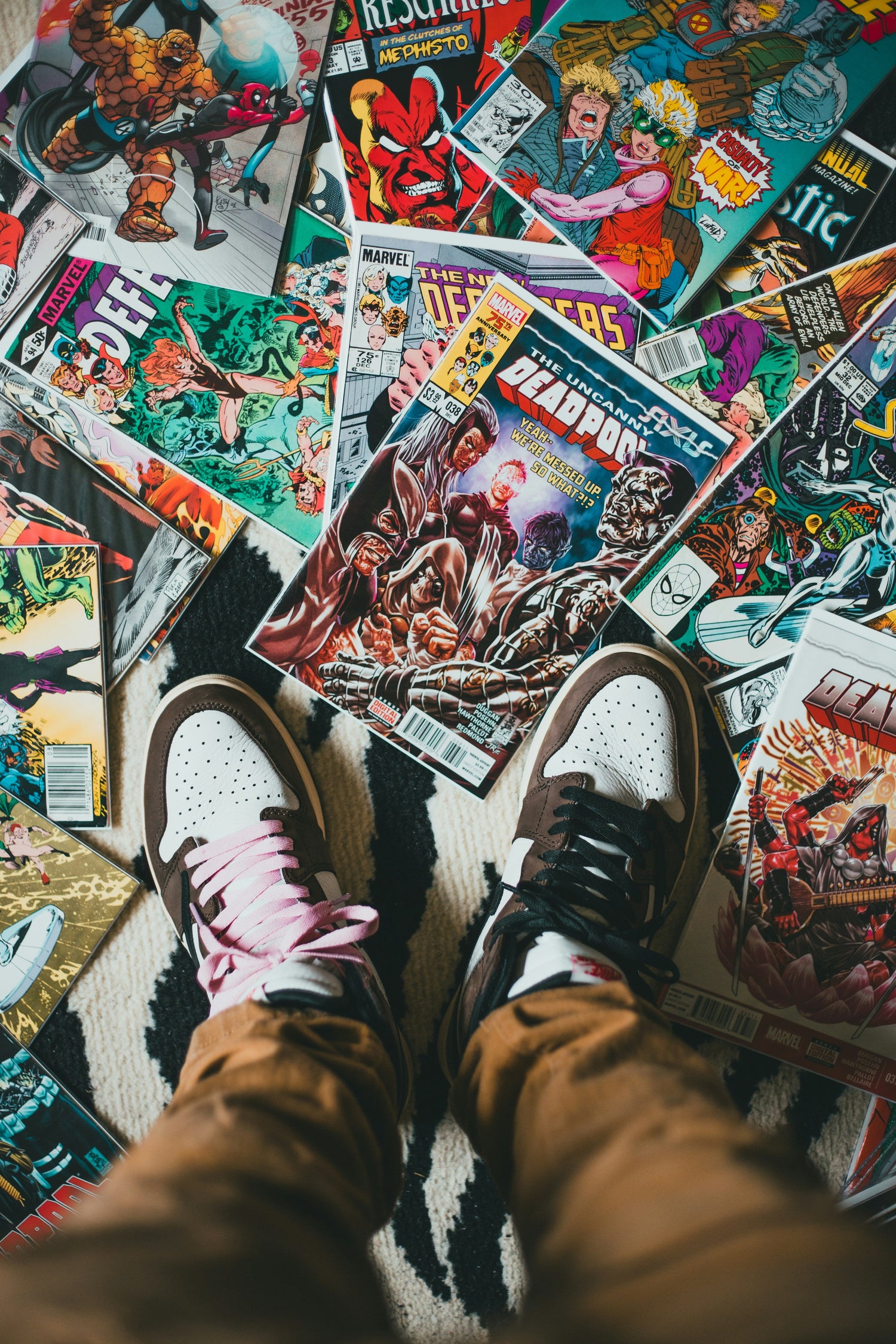 Graphic Novels & Comics