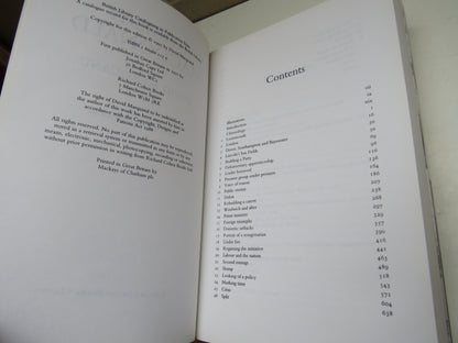 Ramsay MacDonald By David Marquand 1997 Book book image 5