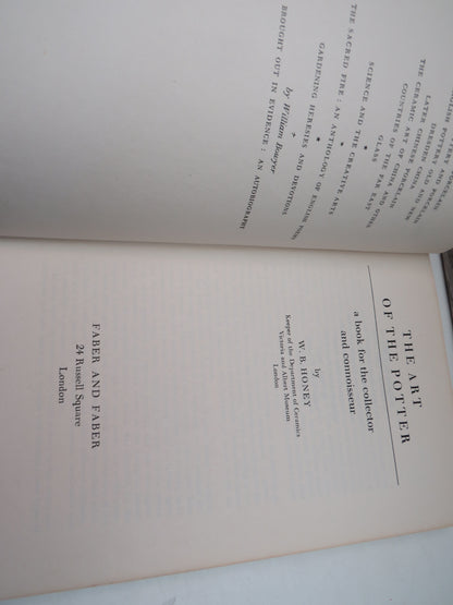 The Art of the Potter A Book For The Collector and Connoisseur By W.B. Honey 1946